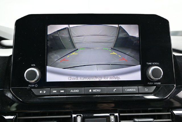 Used 2025 Nissan Pathfinder SV FWD image 42