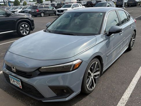 Used 2024 Honda Civic Touring image 1