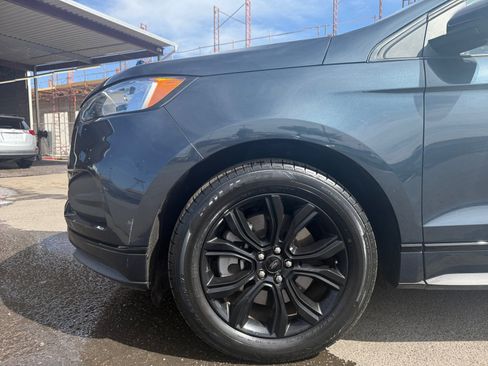Used 2022 Ford Edge SE w/ Black Appearance Package AWD/4WD image 10