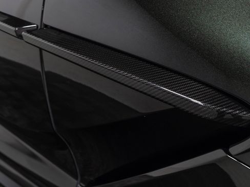 Used 2025 Aston Martin DBX 707 image 25