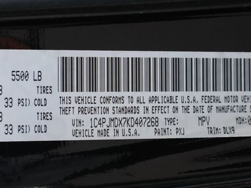Used 2019 Jeep Cherokee Limited AWD/4WD image 35