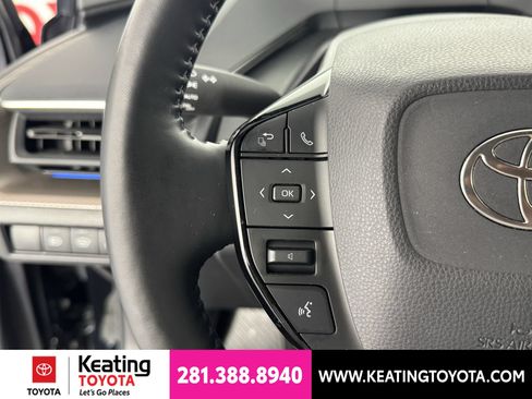 Certified 2024 Toyota Prius XLE FWD image 27