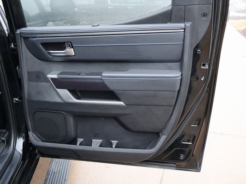 Used 2022 Toyota Tundra Platinum image 14