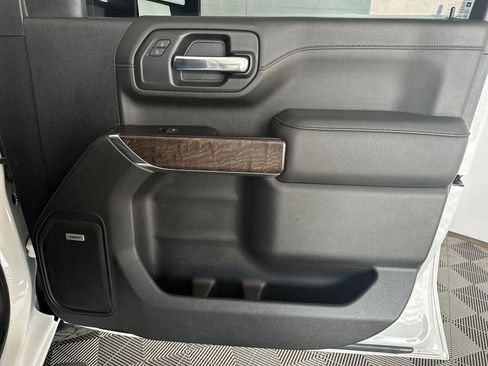 Used 2020 GMC Sierra 2500 Denali w/ Denali Ultimate Package image 33