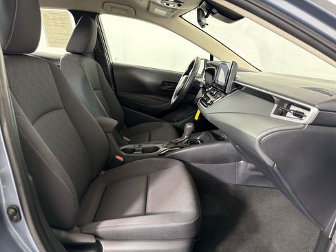 Used 2024 Toyota Corolla LE FWD image 19