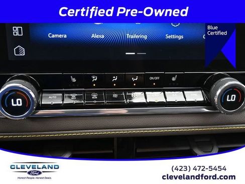 Used 2024 Chevrolet Colorado ZR2 w/ Technology Package image 21