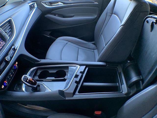 Used 2020 Buick Enclave Essence w/ Sound and Sites Package FWD image 21