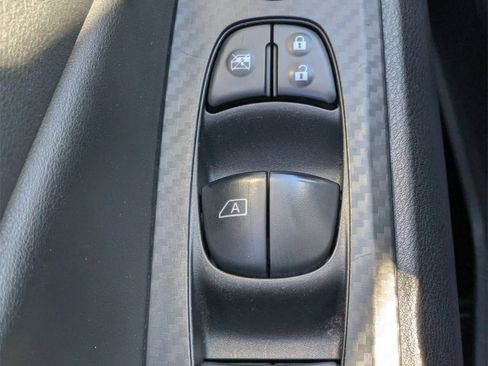 Used 2024 Nissan Altima 2.5 SV image 22