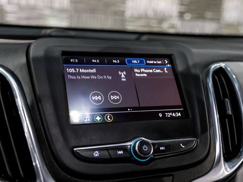 Used 2020 Chevrolet Equinox LT FWD image 29
