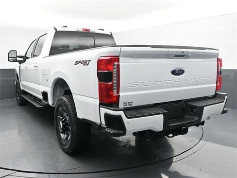 Used 2024 Ford F250 Lariat w/ Sport Appearance Package image 11