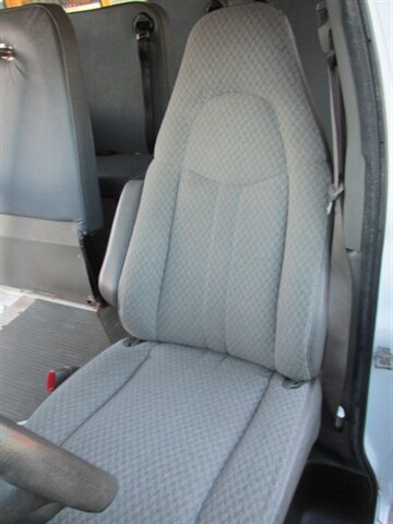 Used 2006 Chevrolet Express 3500 w/ School Bus Package RWD image 11