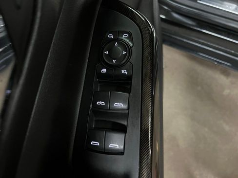 Used 2023 GMC Acadia AT4 w/ Technology Package image 25