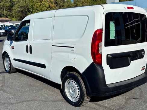 Used 2019 RAM ProMaster City Tradesman FWD image 8