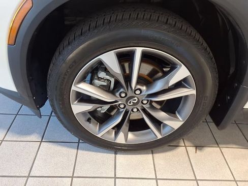 Used 2023 INFINITI QX60 Luxe w/ Cargo Package AWD/4WD image 5