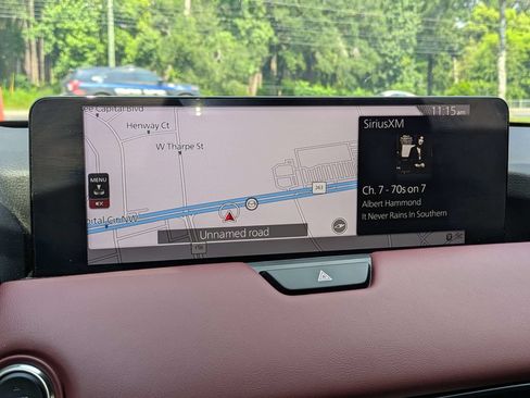 Certified 2025 MAZDA CX-70 Plug-In Hybrid w/ Premium Plus AWD/4WD image 25