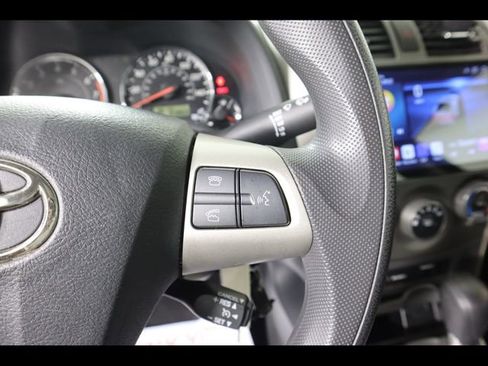 Used 2012 Toyota Corolla S image 21