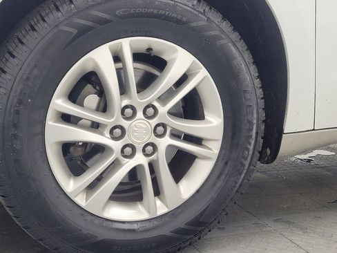 Used 2020 Buick Enclave Essence AWD/4WD image 31