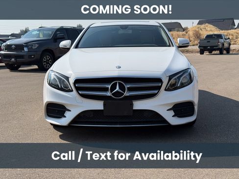 Used 2017 Mercedes-Benz E 300 image 2