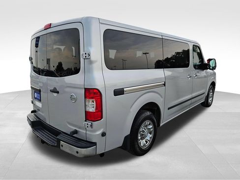 Used 2021 Nissan NV 3500 SL RWD image 7