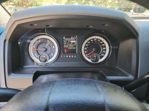 Used 2015 RAM 2500 Tradesman w/ Chrome Appearance Group AWD/4WD image 23