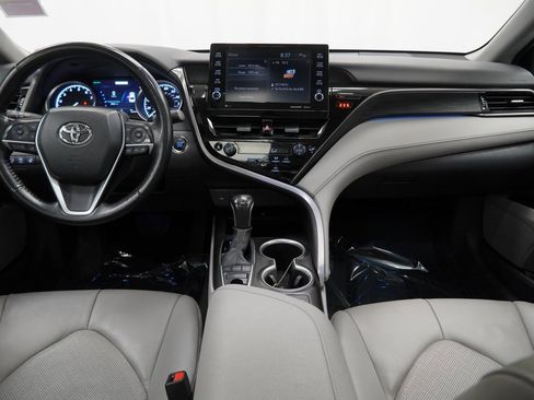 Used 2023 Toyota Camry XLE image 25