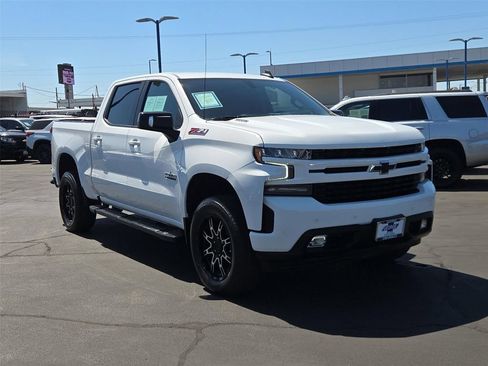 Certified 2022 Chevrolet Silverado 1500 RST AWD/4WD image 27