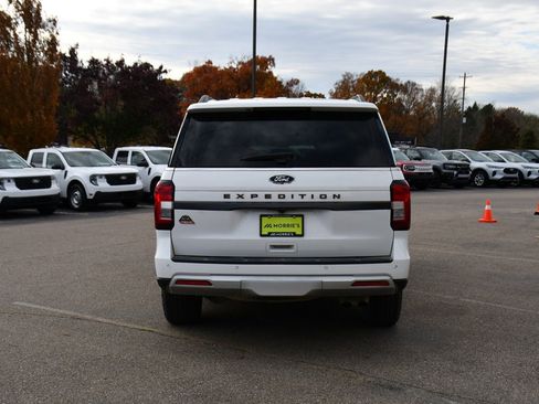 Used 2023 Ford Expedition Timberline image 5