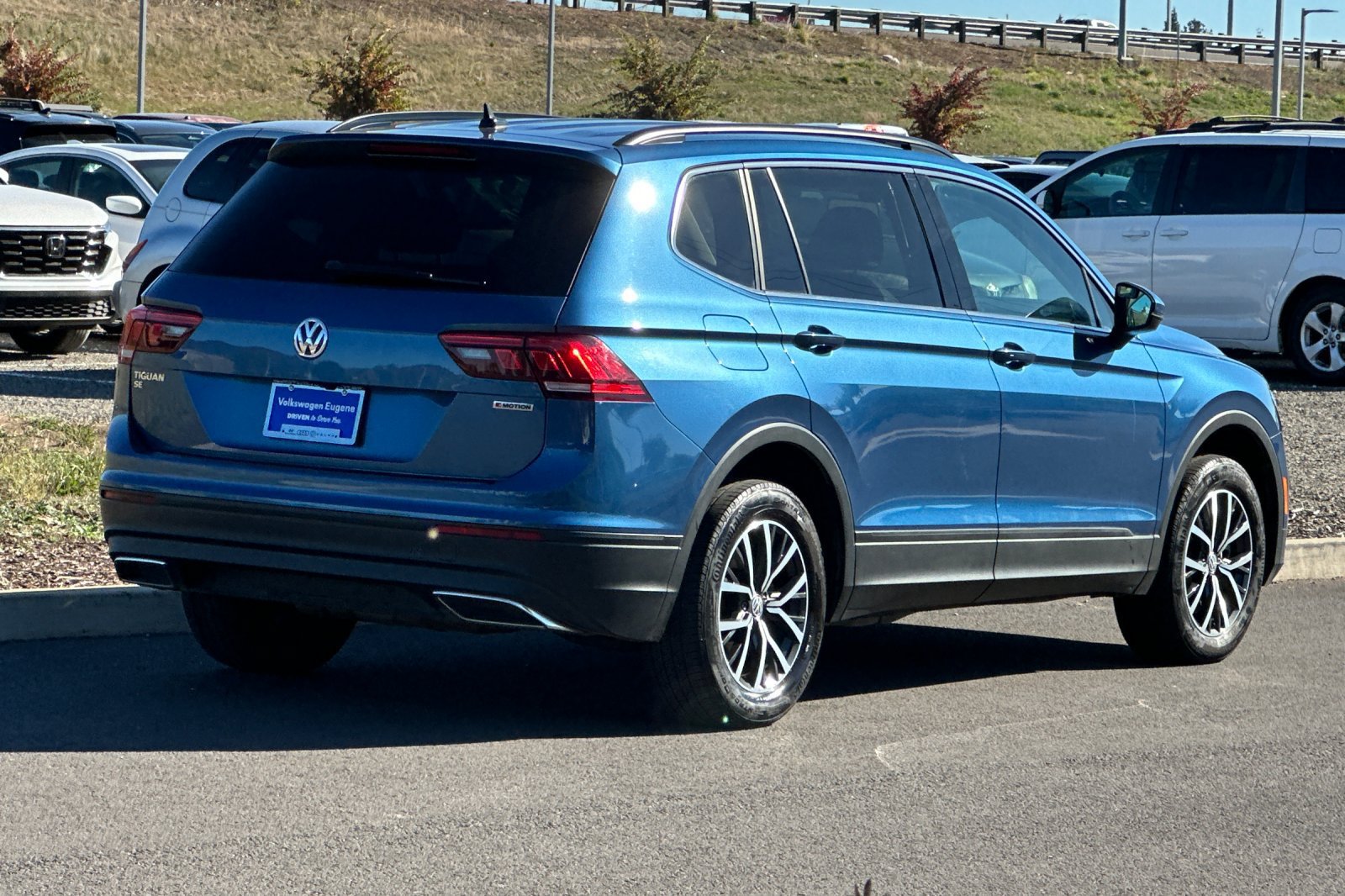 Used 2019 Volkswagen Tiguan SE AWD/4WD image 3