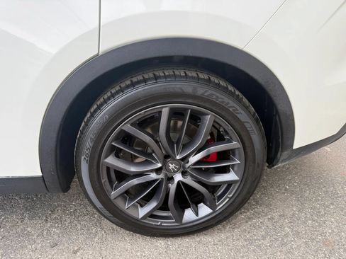 Used 2018 Maserati Levante AWD/4WD image 37