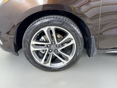 Used 2017 Acura MDX w/ Advance Package AWD/4WD image 34