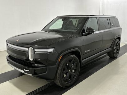 Used 2025 Rivian R1S Adventure