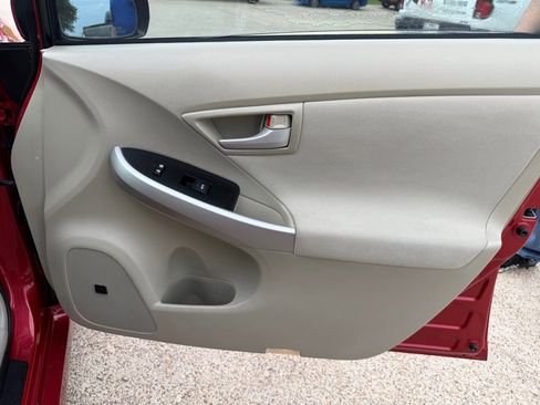 Used 2011 Toyota Prius Three w/ Navigation Pkg FWD image 22