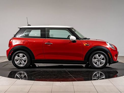 Used 2014 MINI Cooper 2-Door Hardtop FWD image 11