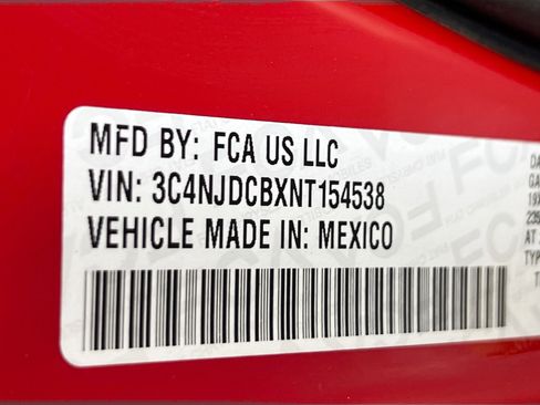 Used 2022 Jeep Compass Limited AWD/4WD image 29