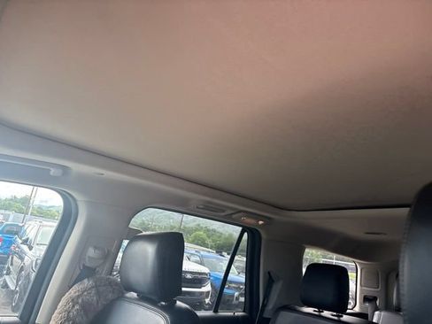 Used 2019 Ford Expedition Platinum AWD/4WD image 5