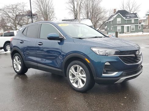 Used 2021 Buick Encore GX Preferred image 2