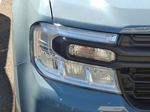 Used 2022 Ford Maverick XL FWD image 9