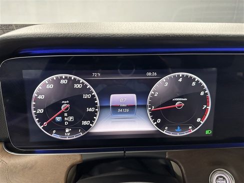 Used 2019 Mercedes-Benz E 300 4MATIC image 25