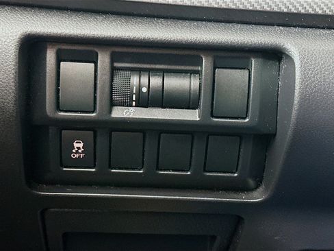 Used 2017 Subaru Impreza 2.0i Sport w/ Popular Package #3 image 17