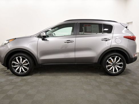 Used 2018 Kia Sportage EX w/ EX Technology Package AWD/4WD image 4