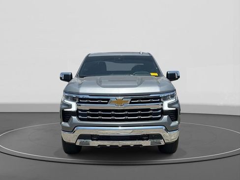 Used 2023 Chevrolet Silverado 1500 LTZ image 3