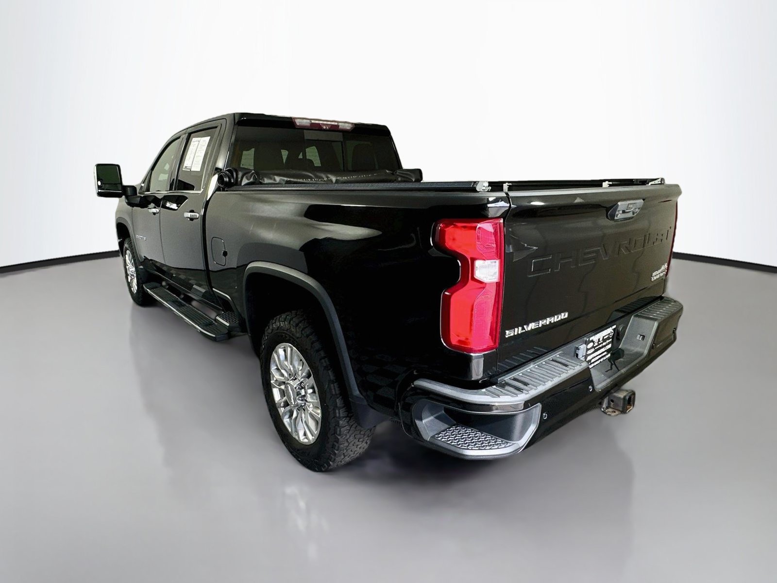 Used 2020 Chevrolet Silverado 2500 High Country w/ Z71 Off-Road Package AWD/4WD image 5