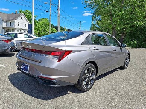Certified 2023 Hyundai Elantra SEL w/ Convenience Package FWD image 25