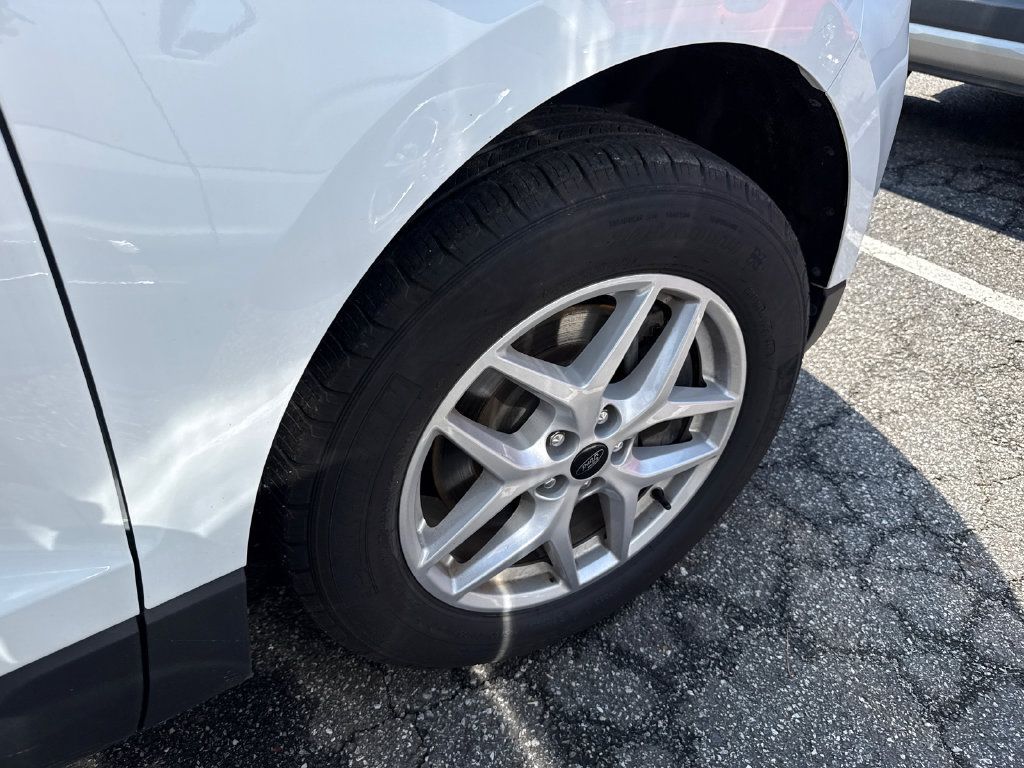 Used 2024 Ford Edge SEL AWD/4WD image 19