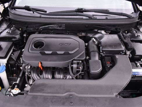 Used 2015 Hyundai Sonata Limited w/ Option Group 06 FWD image 35