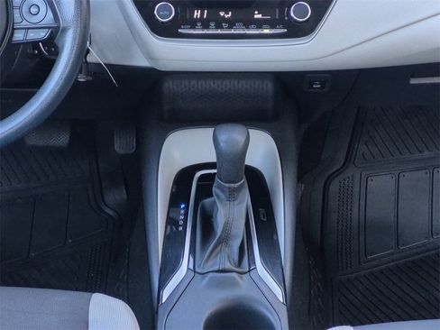Used 2023 Toyota Corolla LE image 10