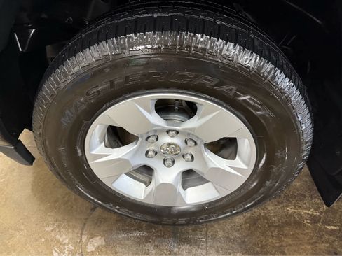 Used 2019 RAM 1500 Big Horn image 31