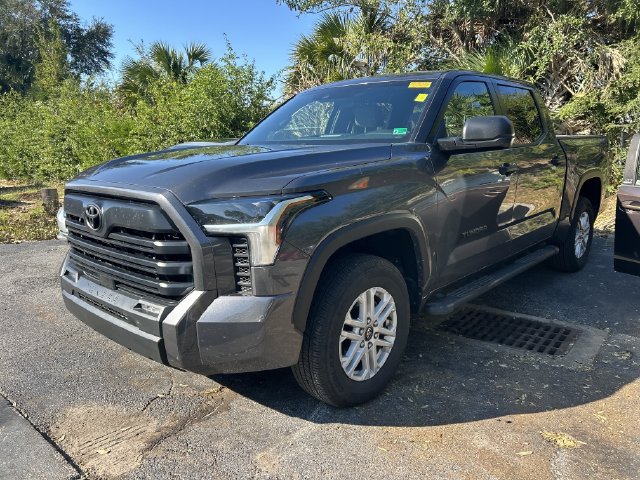 Used 2025 Toyota Tundra SR5 AWD/4WD image 3