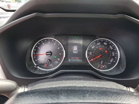 Used 2021 Toyota RAV4 XLE Premium AWD/4WD image 20