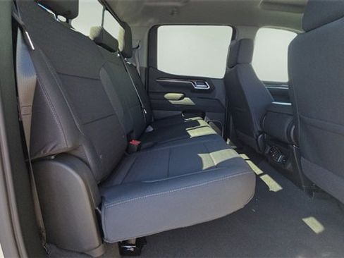 New 2026 GMC Sierra 1500 SLE w/ X31 Off-Road Package image 14